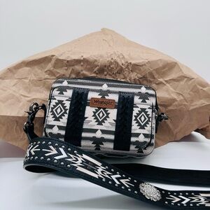 Wrangler Black and White Patterned Crossbody Bag